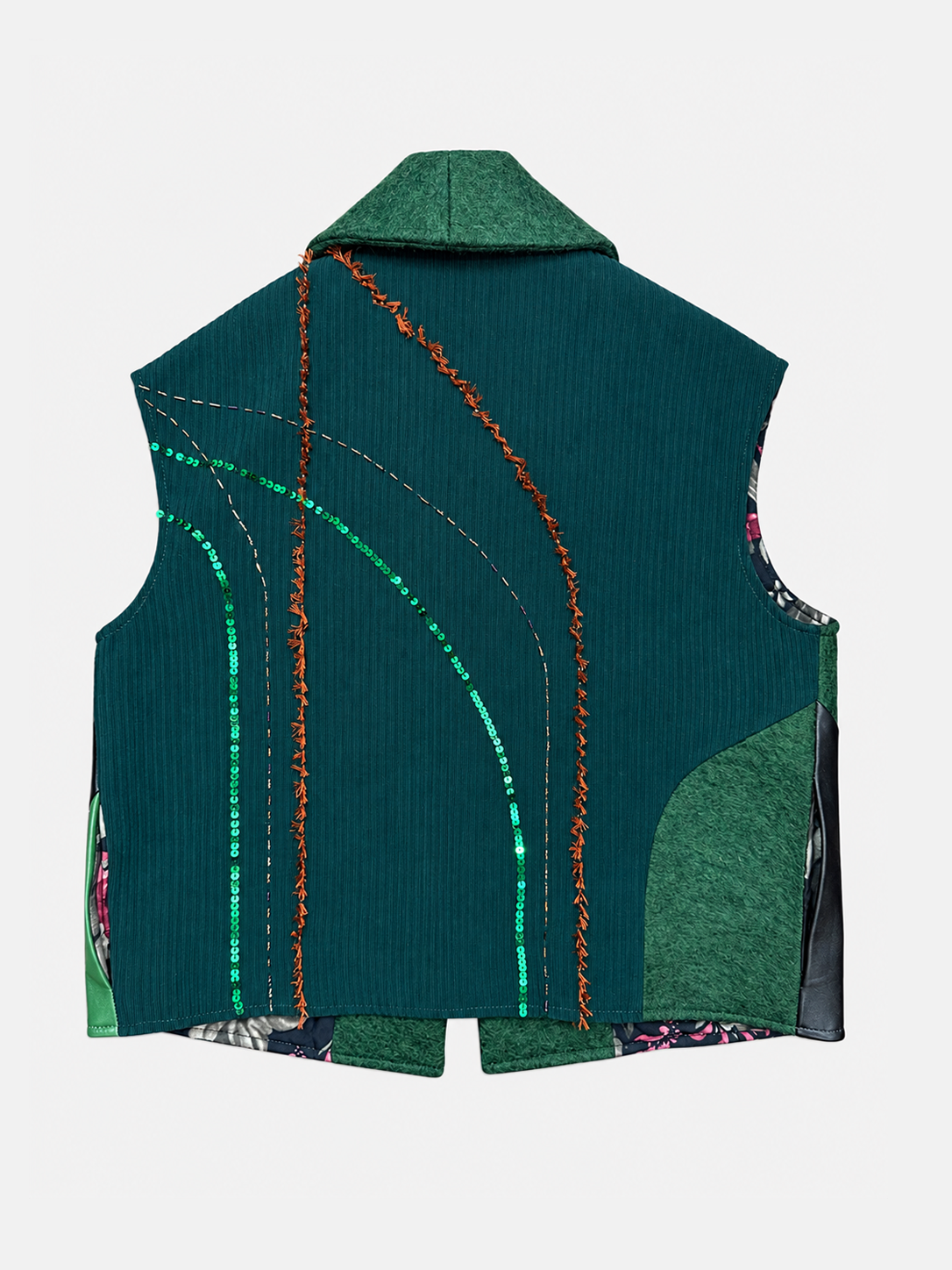 Menar Felt Vest | Green with Brick Embroidery