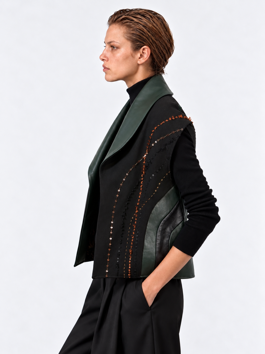 Menar Wool Vest | Black & Dark Green