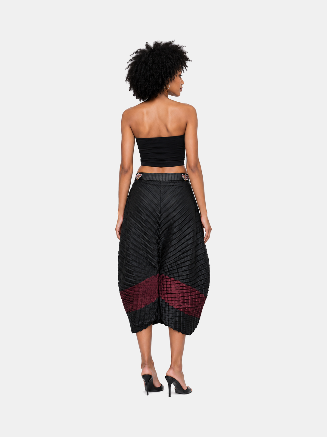 GATO Pleated Pants | Black & Burgundy