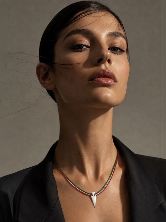 Tri-Color Petite Zan Neckpiece